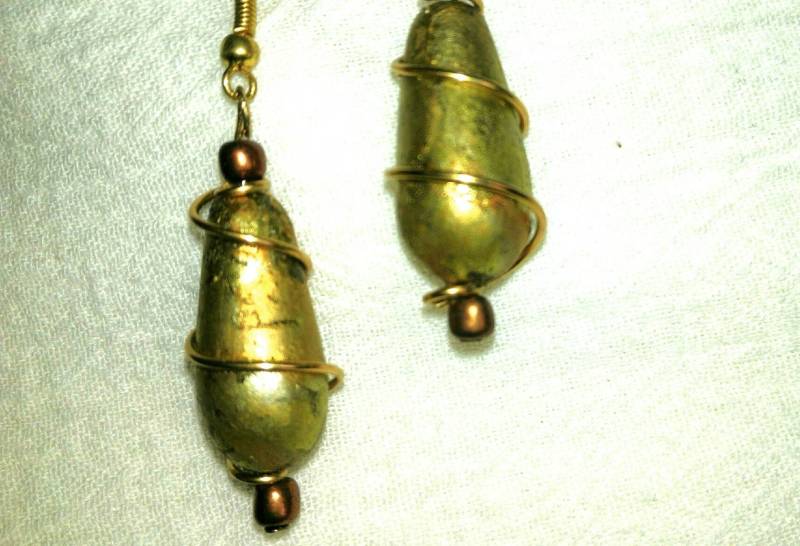 Handgemachte Ohrringe, Gold, Silber, Kupfer Bunt Blatt, Perlen von NOLAdreamers