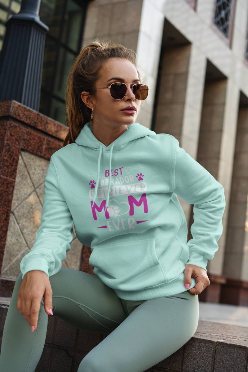 Stanley Stella Hoodie Pullover Mit Weißtoner Aufdruck Best Labrador Retriever Mom Ever von NONOZE