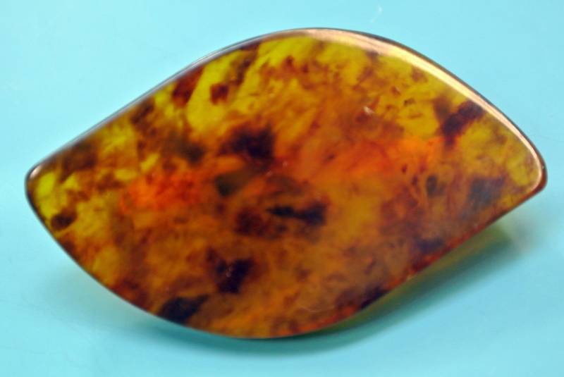 Vintage 1950S Lucite Brosche Faux-Bernstein-Plättchen Anstecknadel, Kunststoff Pin von NORDICARTVINTAGE