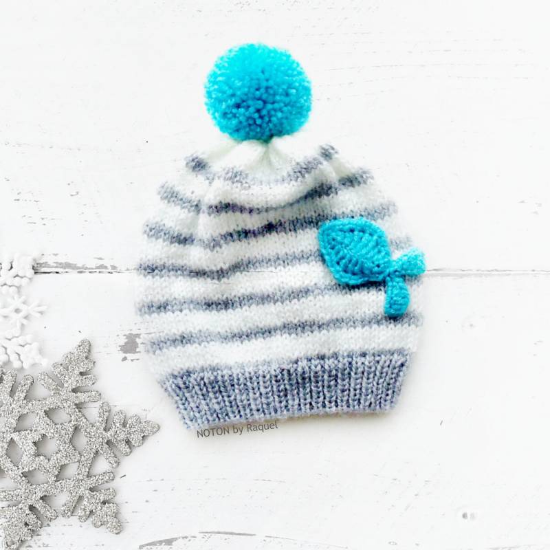 Weiß Und Grau Gestrickte Beanie Blauer Fisch | 12-24 Monate Noton Von Raquel Für Kids von NOTONbyRaquelKIDS