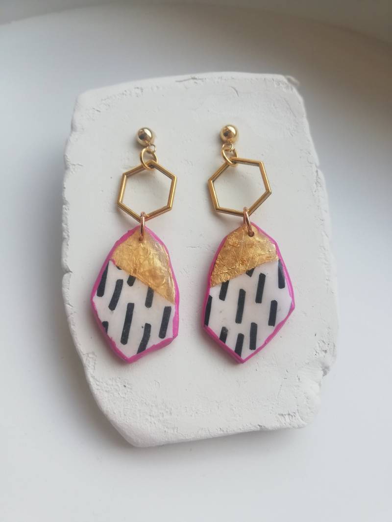 Handgemachte Ohrringe Aus Polymer Clay Gold Bemalt ~ Blumen Ornament Weißer Schmuck Silber Baumelt Vergoldet-Echte Perlen von NOWdraga