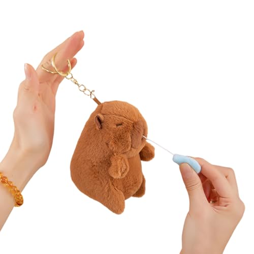 NPXUAMTJ Charm Elegant Schöne Capybaras Kostüm Keyring Robustes Plüsch Schlüsselhalter Accessoire Für Modische Frauen Enthusiasten von NPXUAMTJ