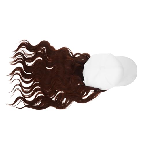 NULYLU Baseball Cap mit Langem Lockenhaar Synthetische Wavy Perücke Natürliche Optik Volumenverstärkung Damen Hut für Outdoor und Alltag Weißer Schirm mit Hellbraunem Haar von NULYLU