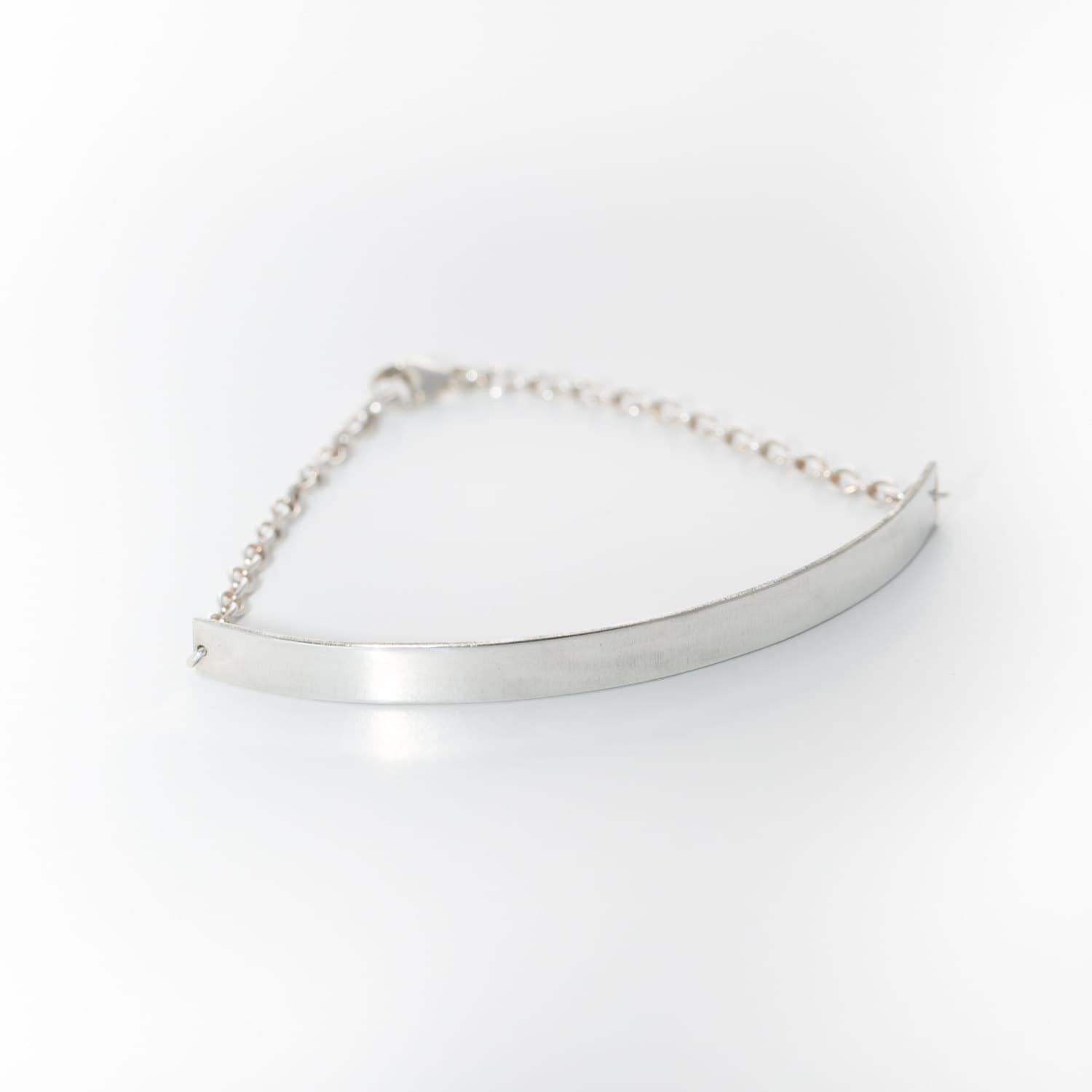 Halbe Manschette Armband - Halbe Kette Halbe Manschette Armband - Halbe Kette von NVMBRDCMBR