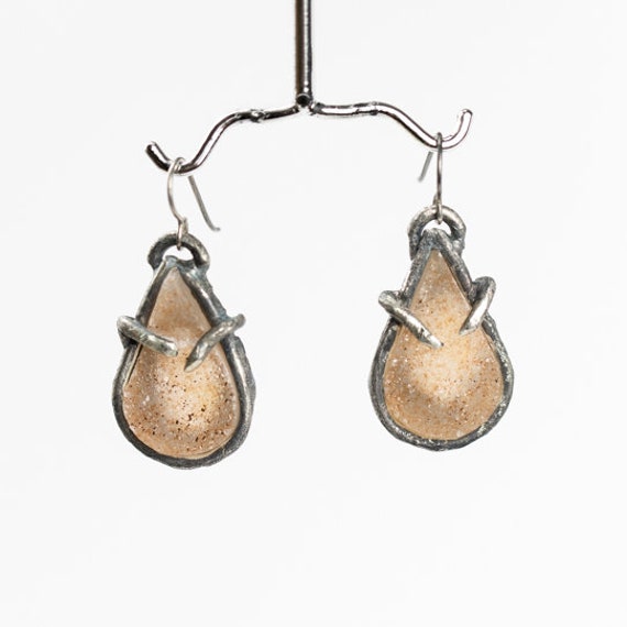 Medium Pale Gold Amethyst Druzy Ohrringe Medium Pale Gold Amethyst Druzy Ohrringe von NVisionbyNicoleFoos