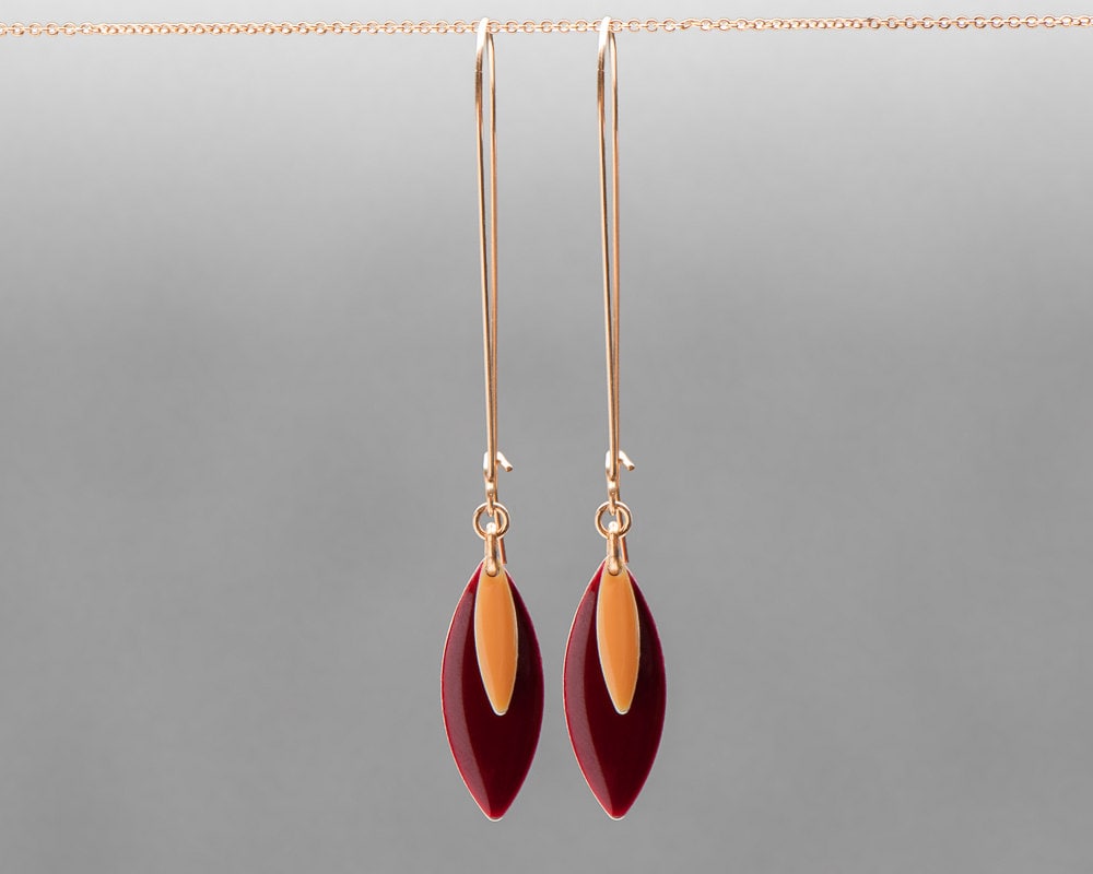 Gold Gefüllt Extra Lange Niere Draht Emaillierte Ohrringe Gold Gefüllt Extra Lange Niere Draht Emaillierte Ohrringe von NW6Jewellery