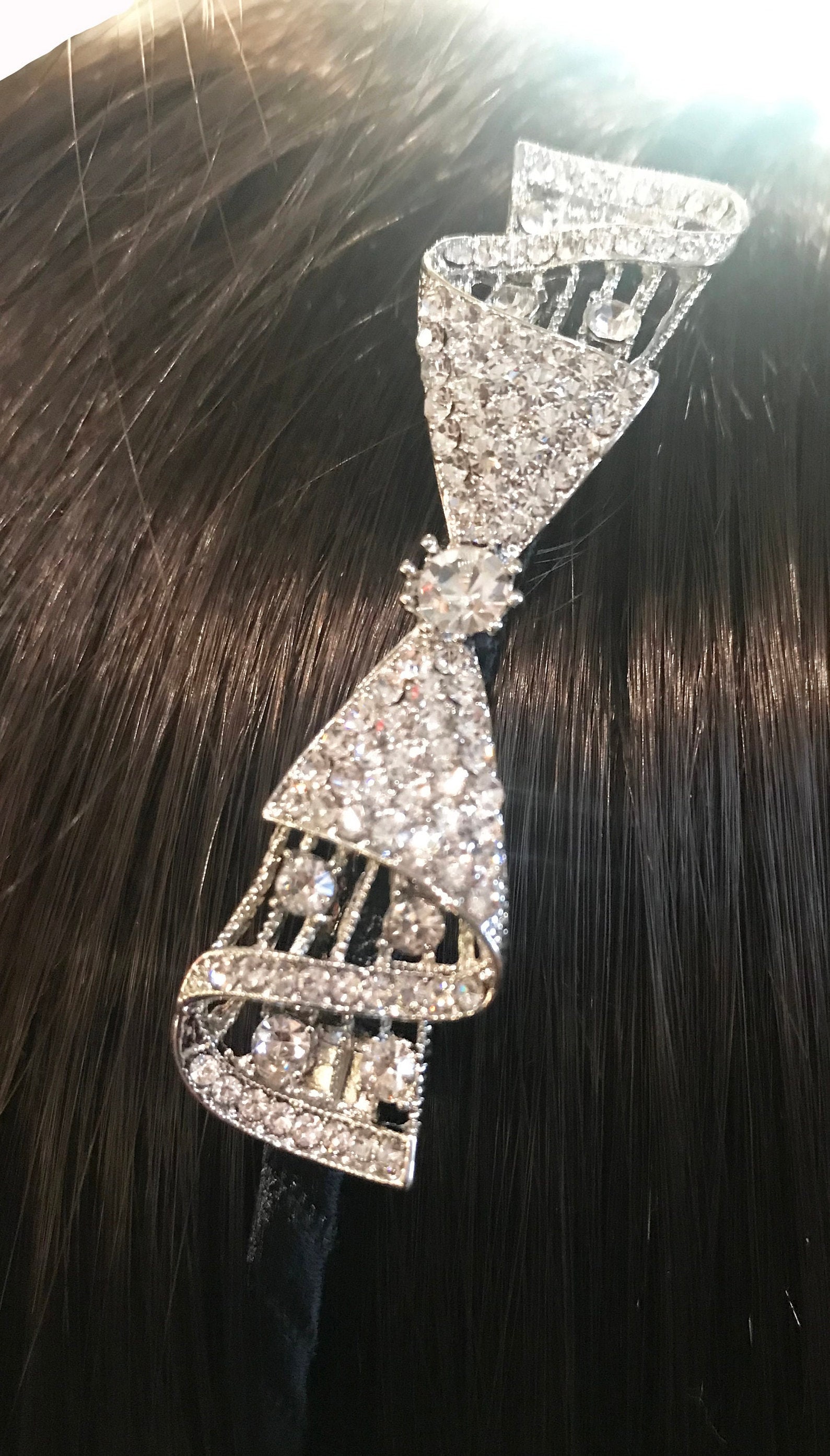 Neue Atemberaubende Silberschleife Mit Klarem Kristallschleifen-stirnband von NYFashionAccessories