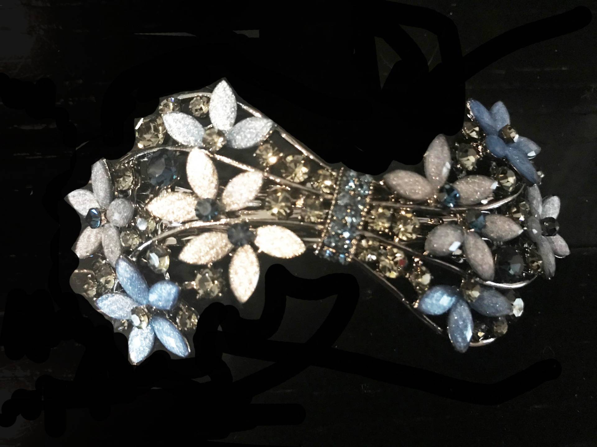 Kristall Strass Floral Bow Haarspange - Hell- Und Dunkelblau | 3 1/2 "' Breite von NYFashionAccessories