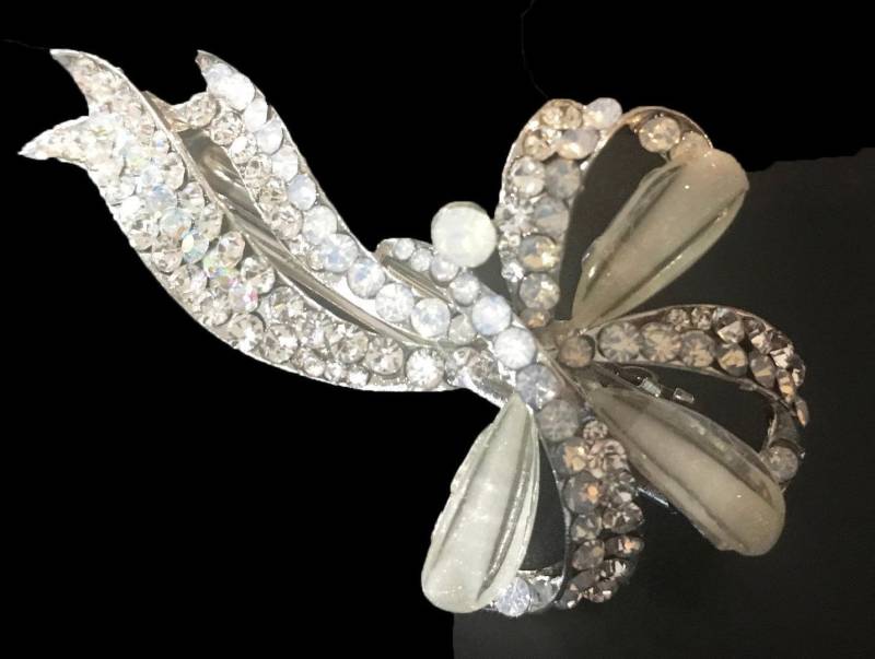 Neue Silber Floating Bow Mit Klarem Kristall Und Opal 2 1/2 "' Breite Haarspange Neue Silber Floating Bow Mit Klarem Kristall Und Opal 2 1/2 "' Breite Haarspange von NYFashionAccessories