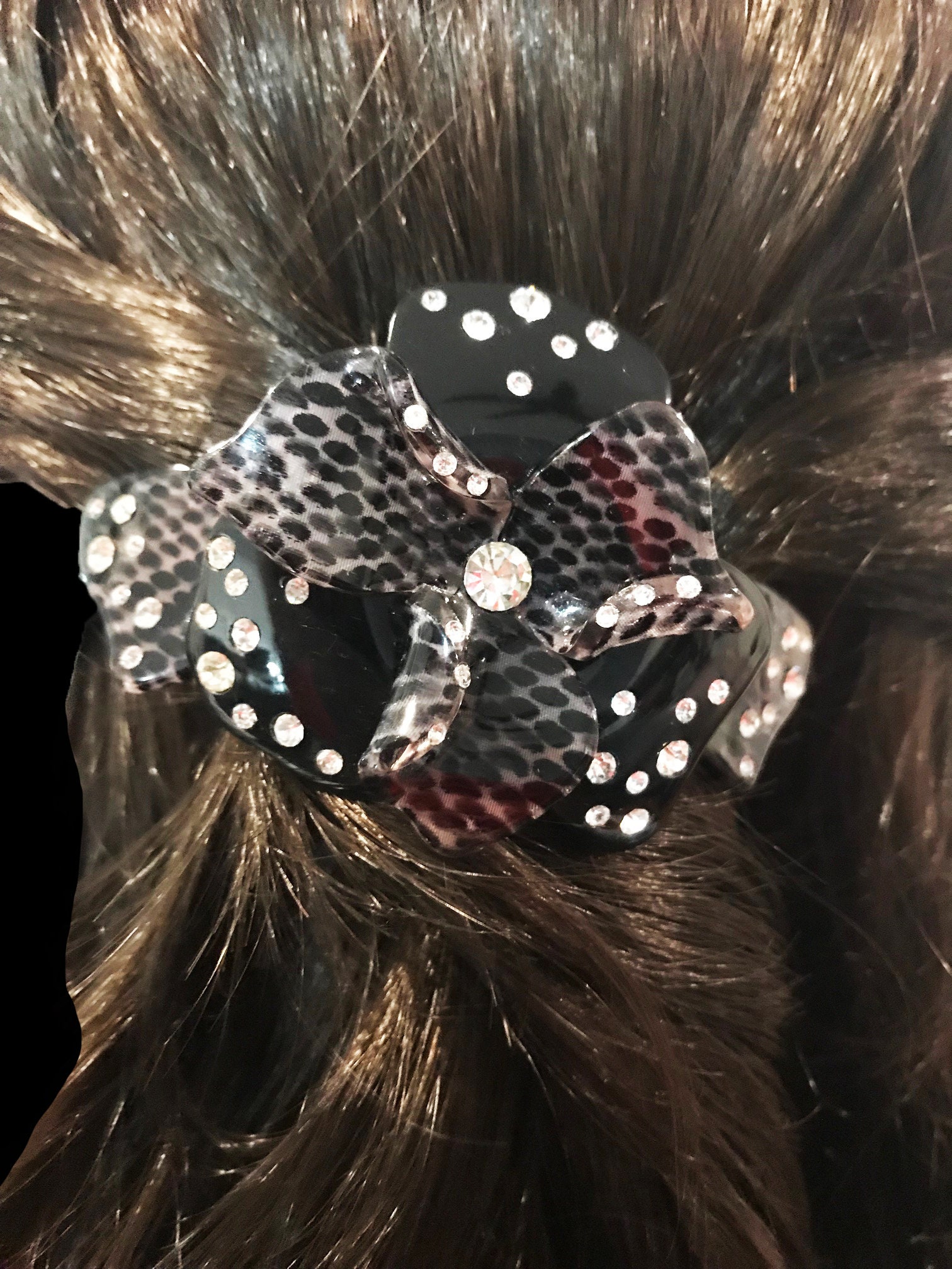 Neuer Schwarzer Tierdruck Mit Klaren Kristallblumen 3 "'haarspange von NYFashionAccessories