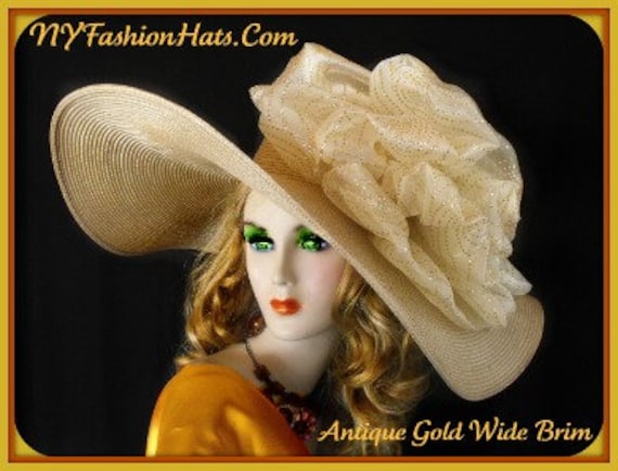 Haute Couture Antik Gold Luxus Statement Hut Für Frauen, Formelle Hochzeit Kirche Kleid Hut, Hüte Pferderennen, Nyfashionhats Desire von NYFashionHats