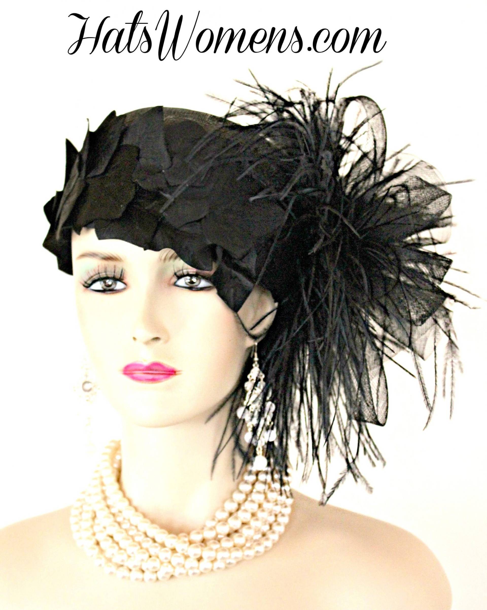 Schwarz Sinamay Stroh Cloche Flapper Vintage Hochzeit Braut Cocktail Pillbox Hut, Designer Mode Kentucky Derby Hüte Federn von NYFashionHats