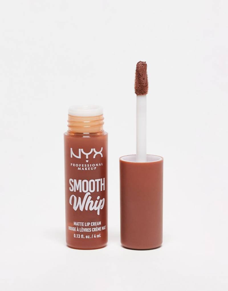 NYX Professional Makeup - Smooth Whip - Matte Lippencreme - Memory Foam-Braun von NYX Professional Makeup