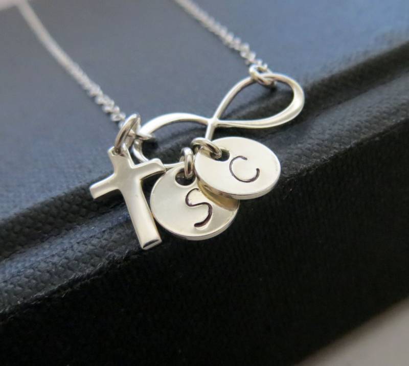 Religiöses Beileidsgeschenk, Verlust Von Geliebten Menschen, Infinity Initial Kreuz Halskette, Erinnerungsgeschenk, Der Eltern, Schwester, Kind von NYmetals