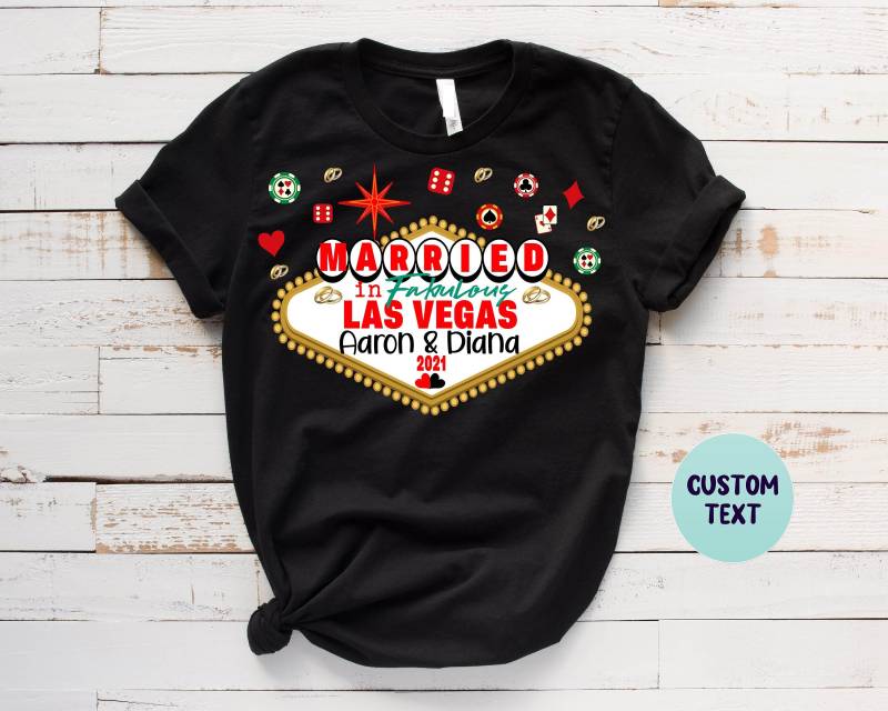 Las Vegas, Hochzeit, Braut Shirt, Kapelle, Geschenke Für Paare, Vegas Verheiratet In, Bachelorette, In von NZGiftsDesign