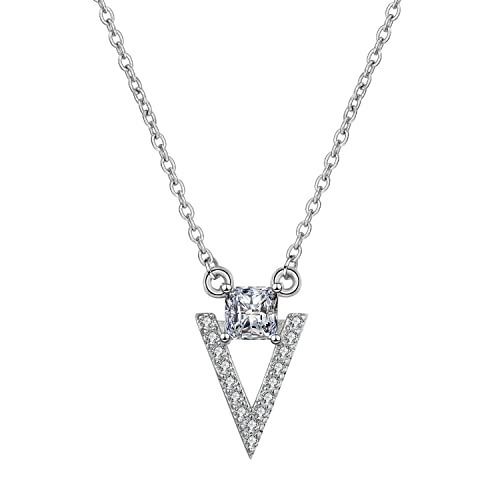 NZVCQVPU 9K White Necklace Chain for Women, Charm Choker Dainty Necklaces Hollow Triangular with 4 Prong Square Lab Diamond Pendant Necklace for Women White von NZVCQVPU