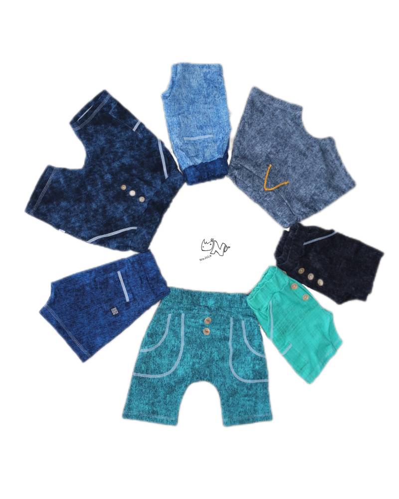 Kurze Hose Für Jungs Und Mädchen in Wunschfarbe Im Jeanslookdesign Auf Wunsch Mit Taschen Tüddel Wie Knöpfen Oder Label von NaJoLe