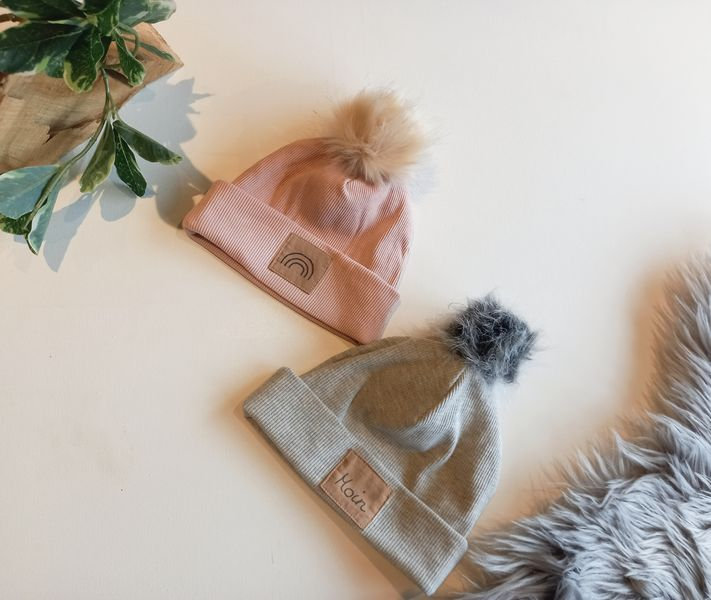 Beanie /statmentmütze/Ribjersey Gr. 37-56 /Baby Und Kinder /Kunstfellbommel von NaRoMiDesign