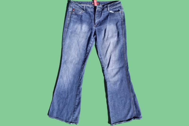 2000Er Südpol Low Rise Jeans 2000Er Südpol Low Rise Jeans von Nabumah