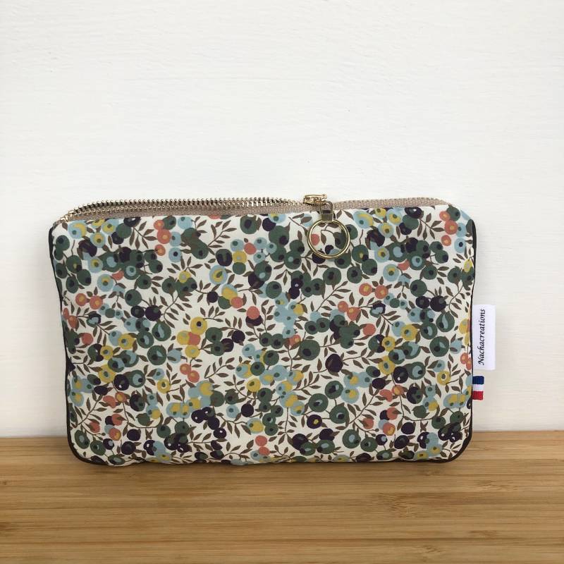 Gesteppte Tasche in Liberty Wiltshire Flechte. Handytasche Gesteppte Tasche in Liberty Wiltshire Flechte. Handytasche von Nachacreations