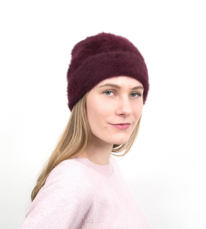 Elegante Wintermütze Aus Angora in "Bordeaux". Die Weiche Designerbeanie Wärmt An Frostigen Wintertagen Und Sorgt Für Einen Coolen Look. Lil von NadaQuenzel