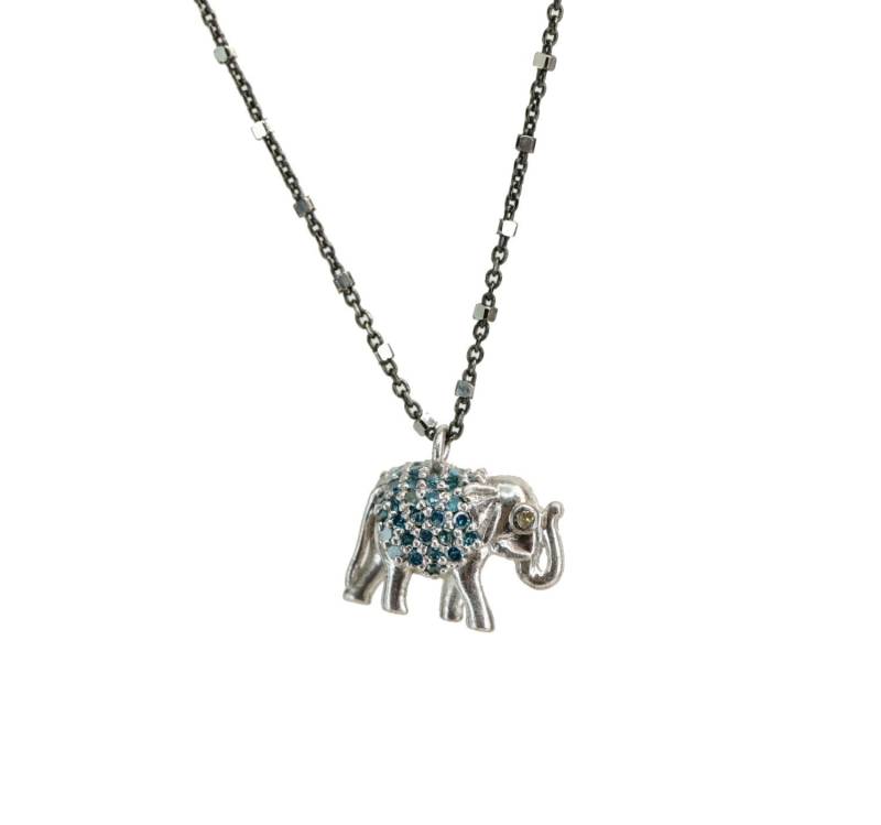 Echter Pave Diamant Edelstein Elefant Anhängeroxidiertes Sterling Silbergeschenkidee Für Sietotemgeschenkideejahrestagvalentinstag Echter Pave Diamant Edelstein Elefant Anhängeroxidiertes Sterling Silbergeschenkidee Für Sietotemgeschenkideejahrestagvalentinstag von NadeanDesigns