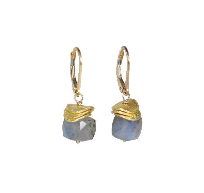 Labradorit Edelstein Würfel Ohrringe14 Karat Gold Filledstack Ohrringschlicht Modern Elegantgeschenkideegeometrisch Labradorit Edelstein Würfel Ohrringe14 Karat Gold Filledstack Ohrringschlicht Modern Elegantgeschenkideegeometrisch von NadeanDesigns