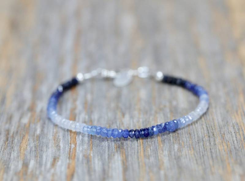 Saphir Edelstein Armband Sterling Silber .925 Echte Saphire Damen Schmuck Geschenkidee September Geburtsstein Geburtstag von NadeanDesigns