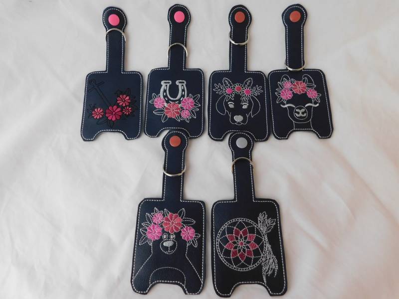 Desinfektionsmitteltäschchen Als Anhänger Für 50 Ml Fläschchen - Versandkostenfrei von Nadelklapperei