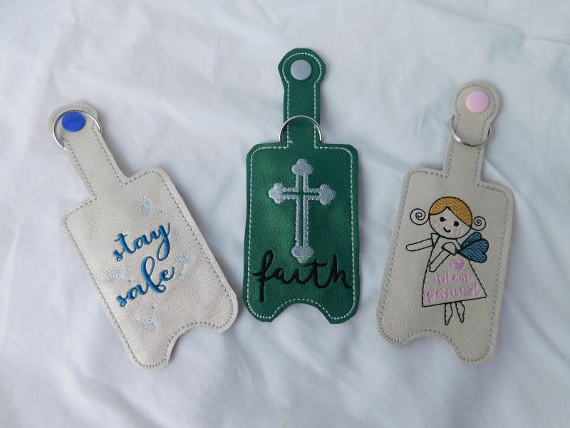 Desinfektionsmitteltäschchen Als Anhänger Für 50 Ml Fläschchen - Versandkostenfrei von Nadelklapperei