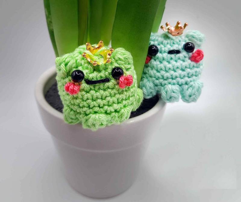 Froschkönig Schlüsselanhänger - Glücksbringer Auto Frauen Autospiegel Anhänger & Lustige Schlüsselanhänger, Autofahrer von NadelliebeVonAnna