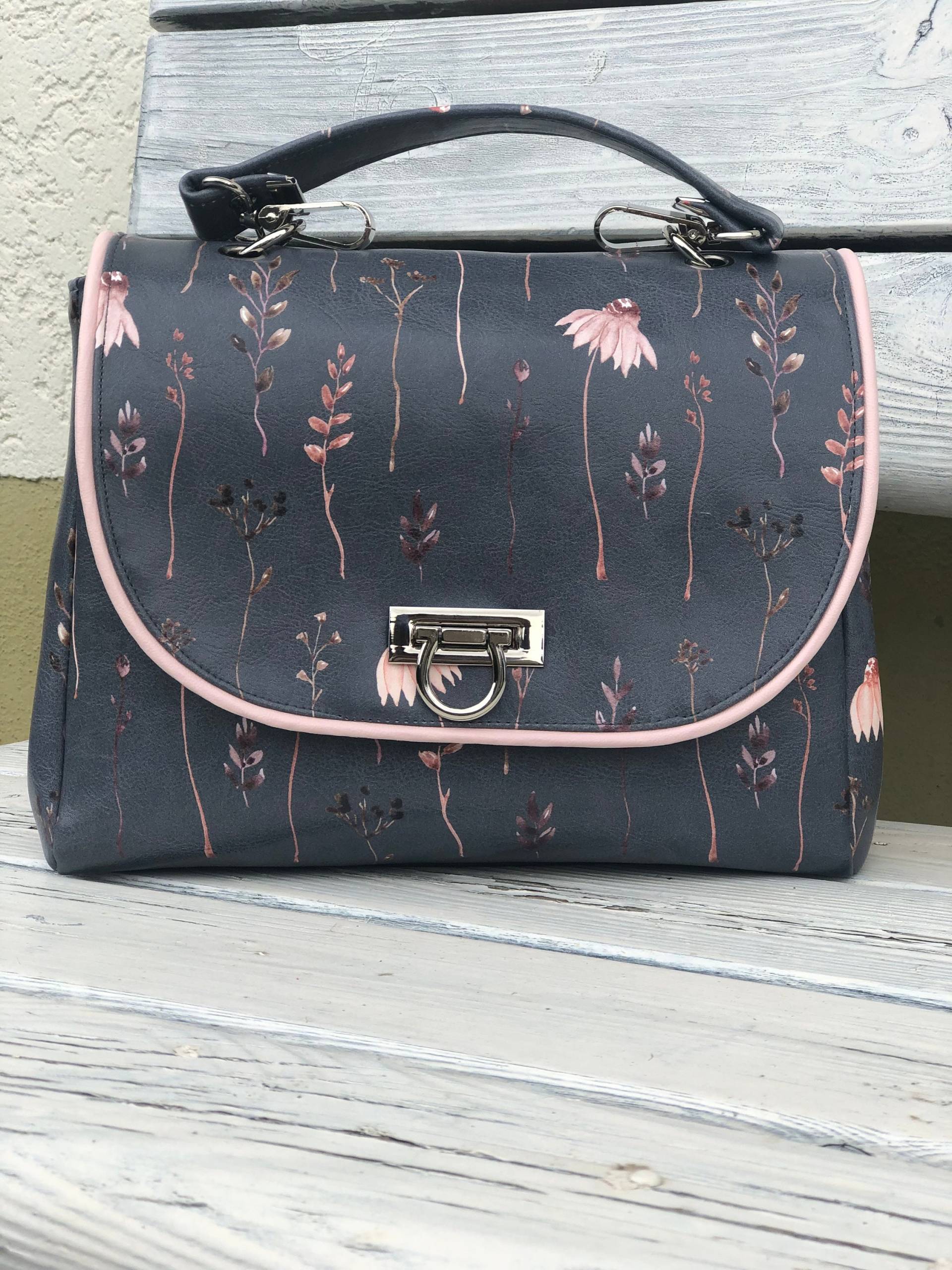 Handtasche, Einzelstück, Handmade, Kunstleder von NadelspielbyAlex