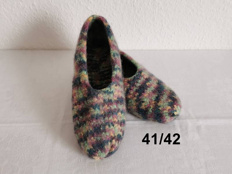 Filzpuschen Gr. 41/42, Filzschuhe, Hüttenschuhe, Schuhe Gefilzt Filzpuschen Gr. 41/42, Filzschuhe, Hüttenschuhe, Schuhe Gefilzt von Nadelspielereien