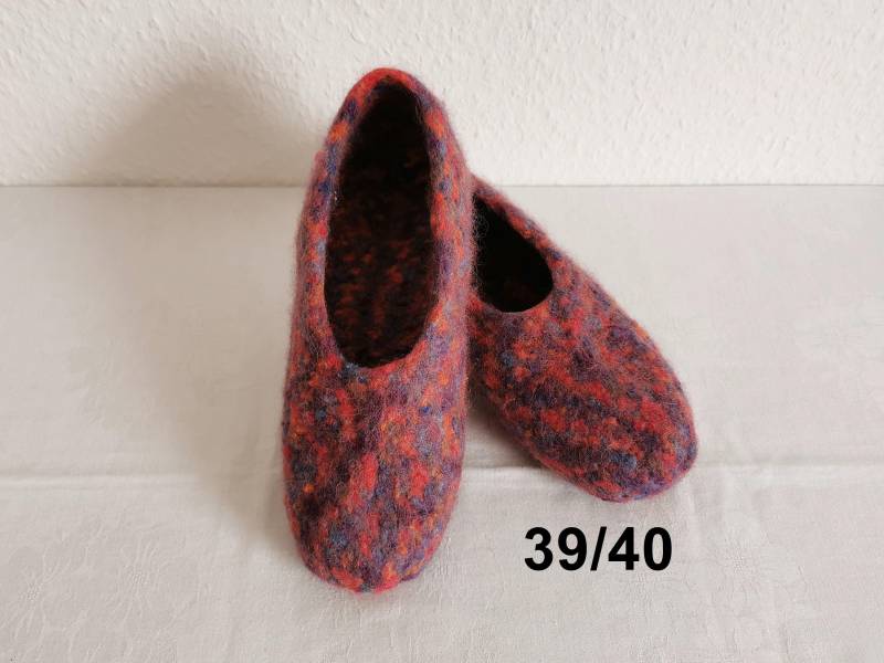 Warme Filzpuschen Mit Latexsohle, Gr. 39/40 Warme Filzpuschen Mit Latexsohle, Gr. 39/40 von Nadelspielereien