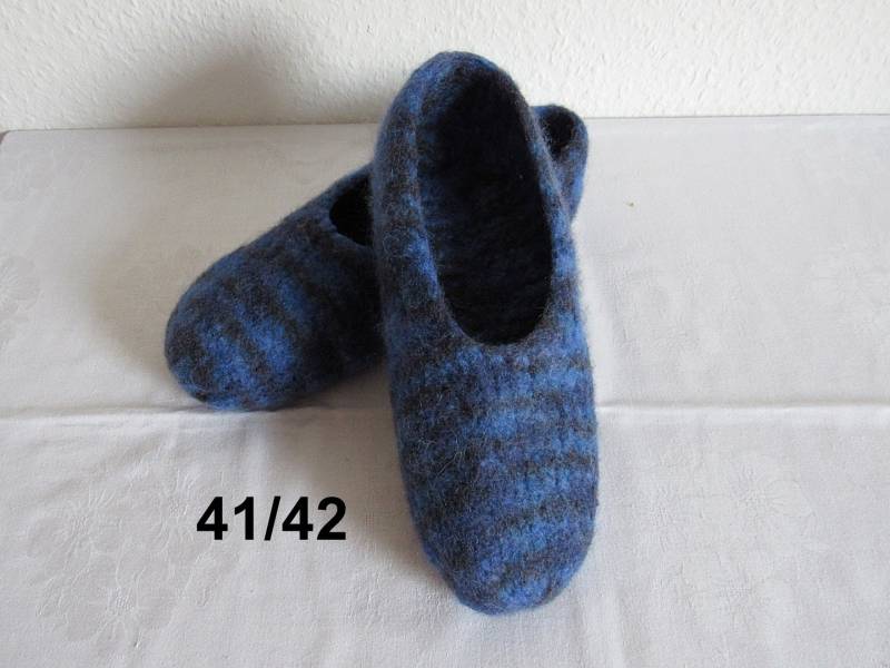 Warme Filzpuschen Mit Latexsohle, Gr. 41/42 Warme Filzpuschen Mit Latexsohle, Gr. 41/42 von Nadelspielereien