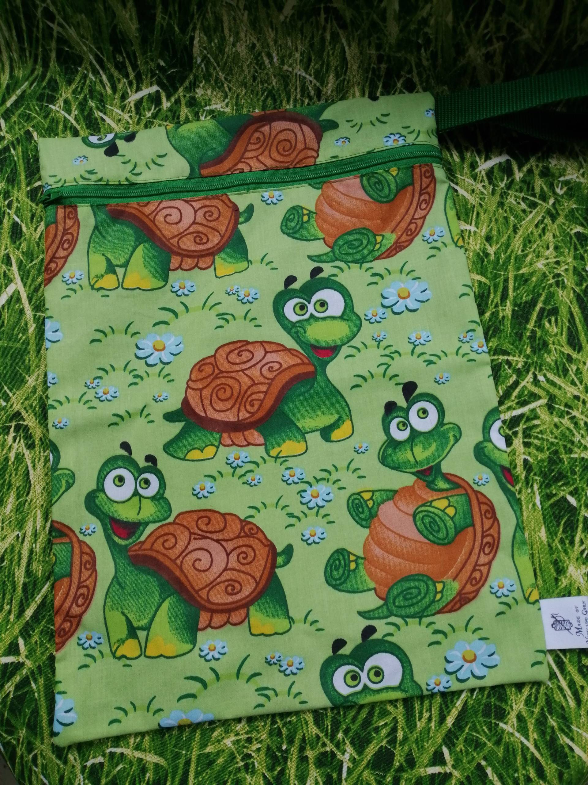 Wetbag/Nasstasche "Schildi " Wetbag/Nasstasche "Schildi " von NadelundGarnVonPeggy