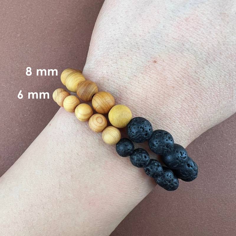 Perlenarmband Aus Sandelholz & Lavastein, Verstellbares Handgefertigtes Modeschmuckstücke von NadiaHandicrafts