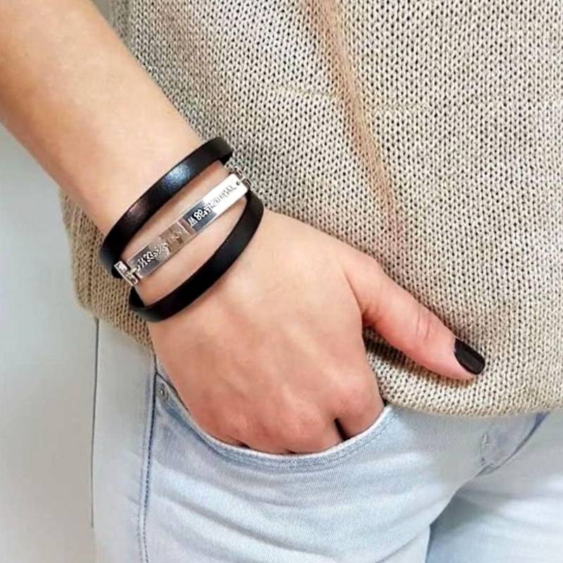 Personalisiertes Leder Wickelarmband Sterling Silber Boho Handwerker Schmuck von NadinGlassico