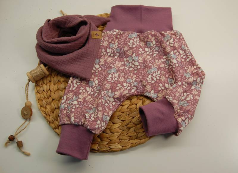 Baby-Set Blümchen Mauve von NaeffisShop