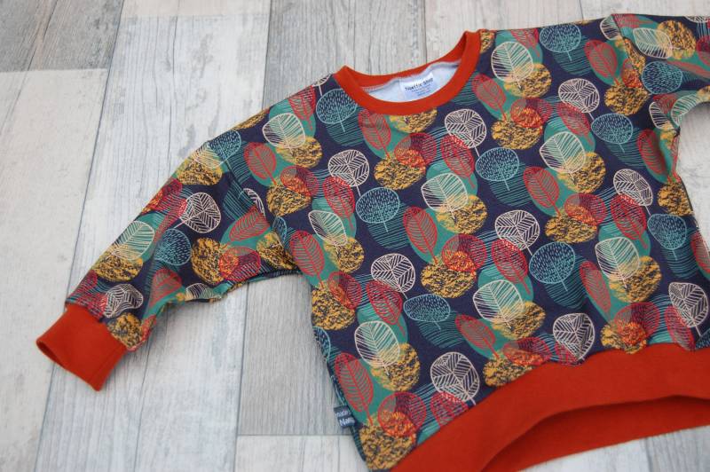 Oversized Sweater Blätter von NaeffisShop