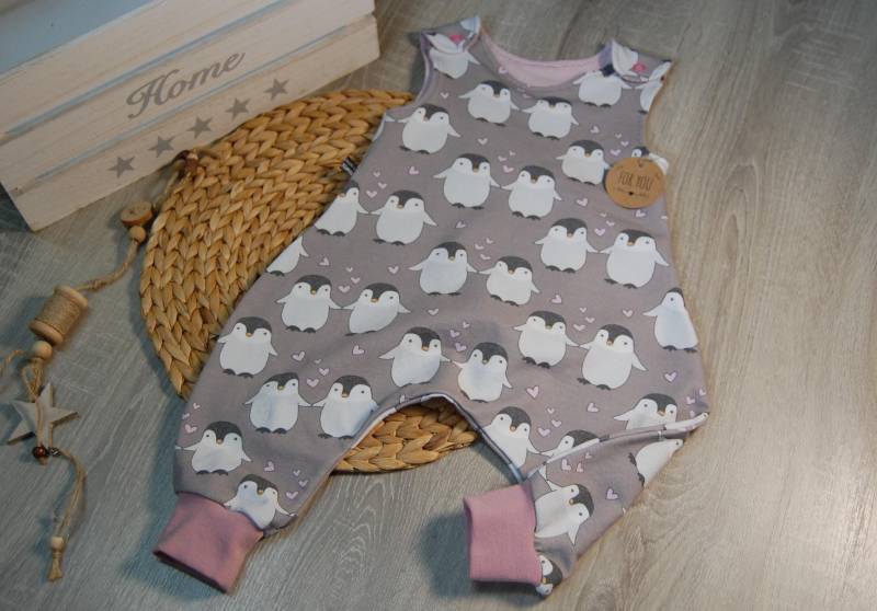 strampler Pinguin von NaeffisShop