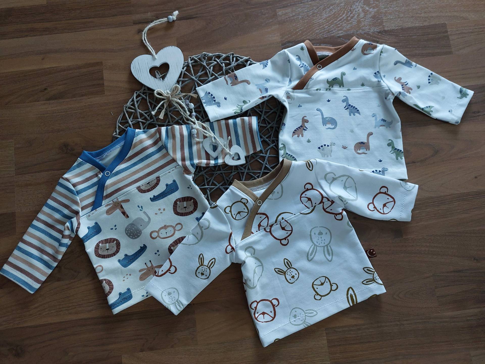 Babyshirts Verschiedene Motive, Frühchenshirt Gr. 50 Babyshirts Verschiedene Motive, Frühchenshirt Gr. 50 von NaehenmitSpass