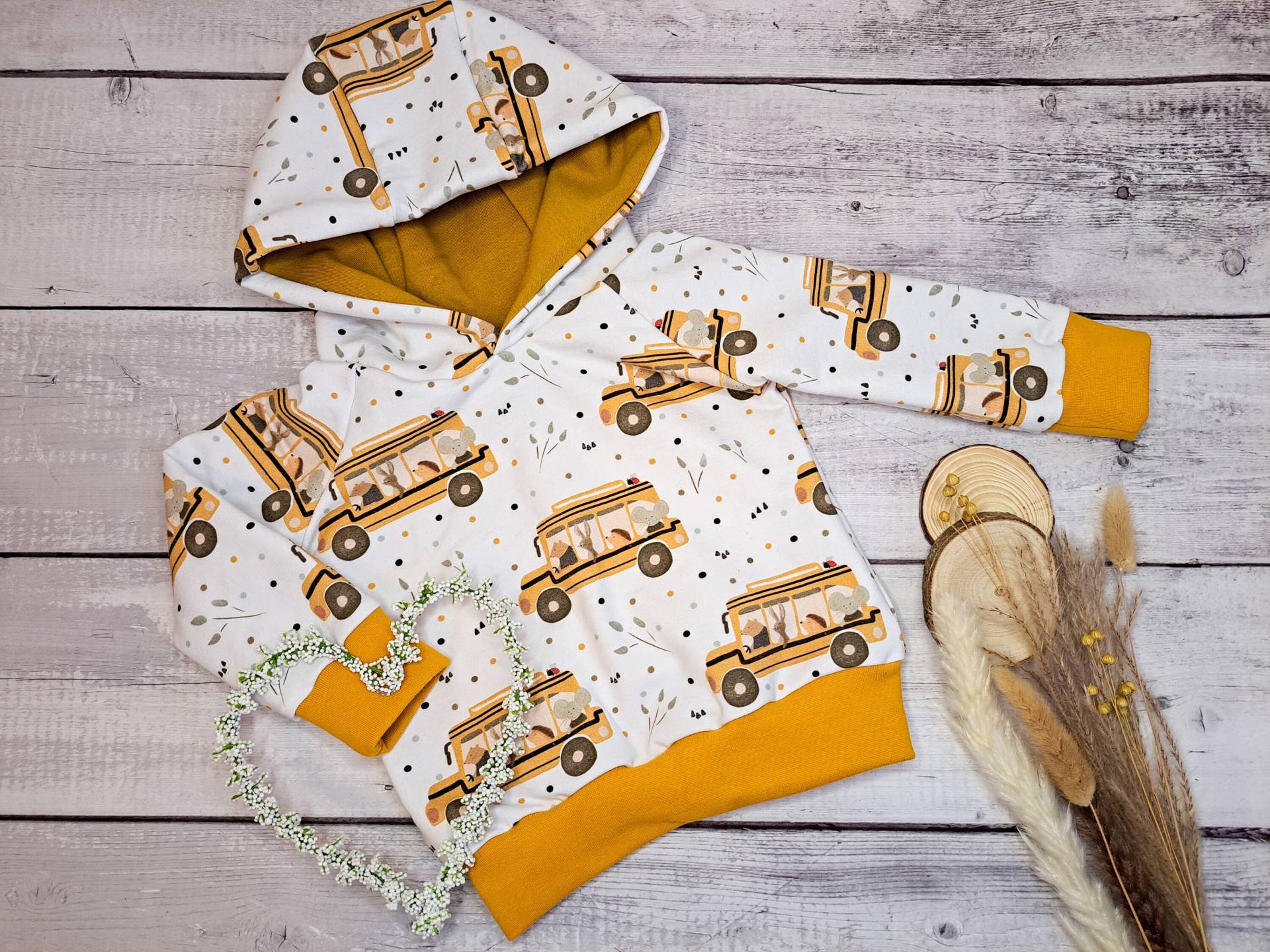 Hoodie -Busparade - Gr. 80 von Naehfloeckchen