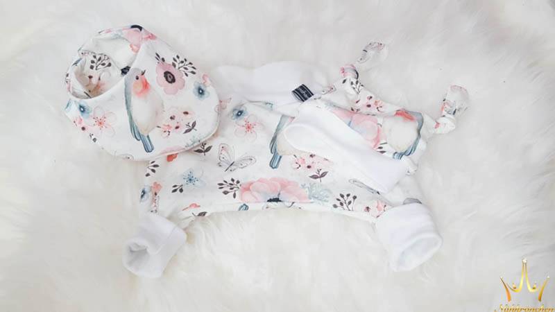 Set "Littel Bird" Pumphose, Halstuch & Bündchen-Knotenmütze von Naehkroenchen