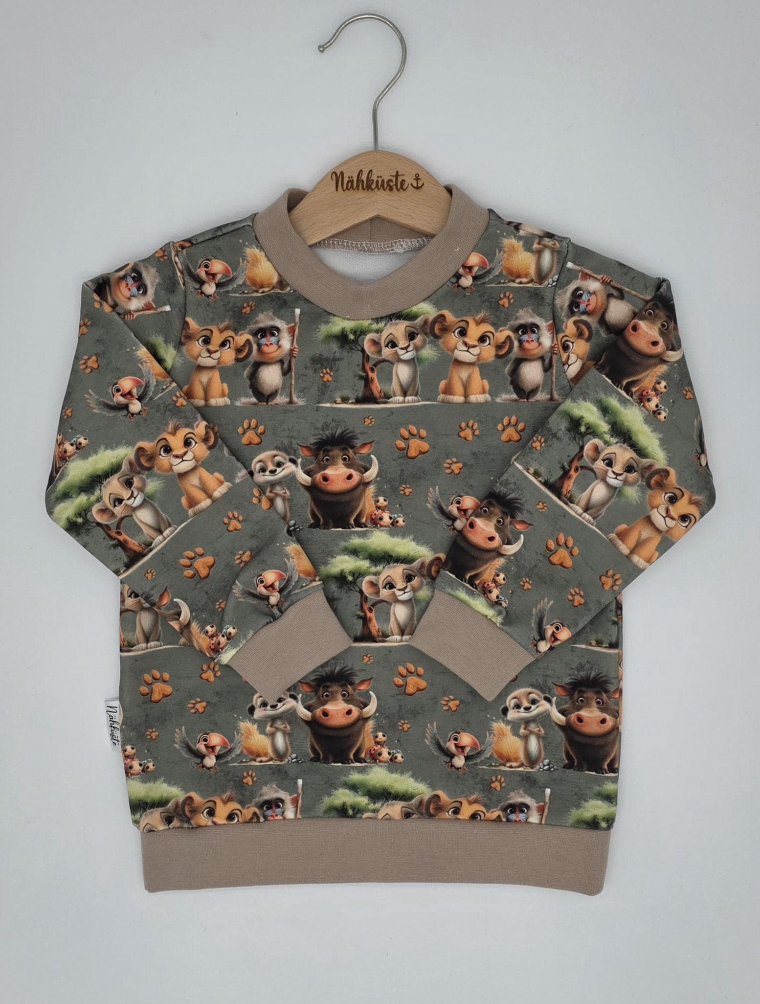 Mütze // Beanie Öhrchenmütze Garnelchen Babymütze Kindermütze Dreieckstuch "König Der Tiere" Eigenproduktion von NaehkuestebyChantal