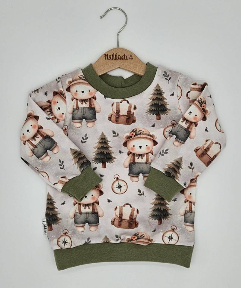 Pullover // Sweater "Wanderbär" Frühchenkleidung Eigenproduktion von NaehkuestebyChantal