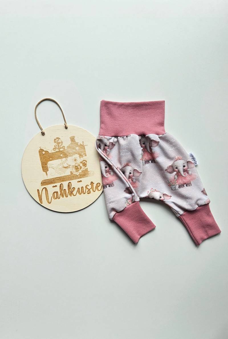 Pumphose // Elefantendame Frühchenkleidung von NaehkuestebyChantal