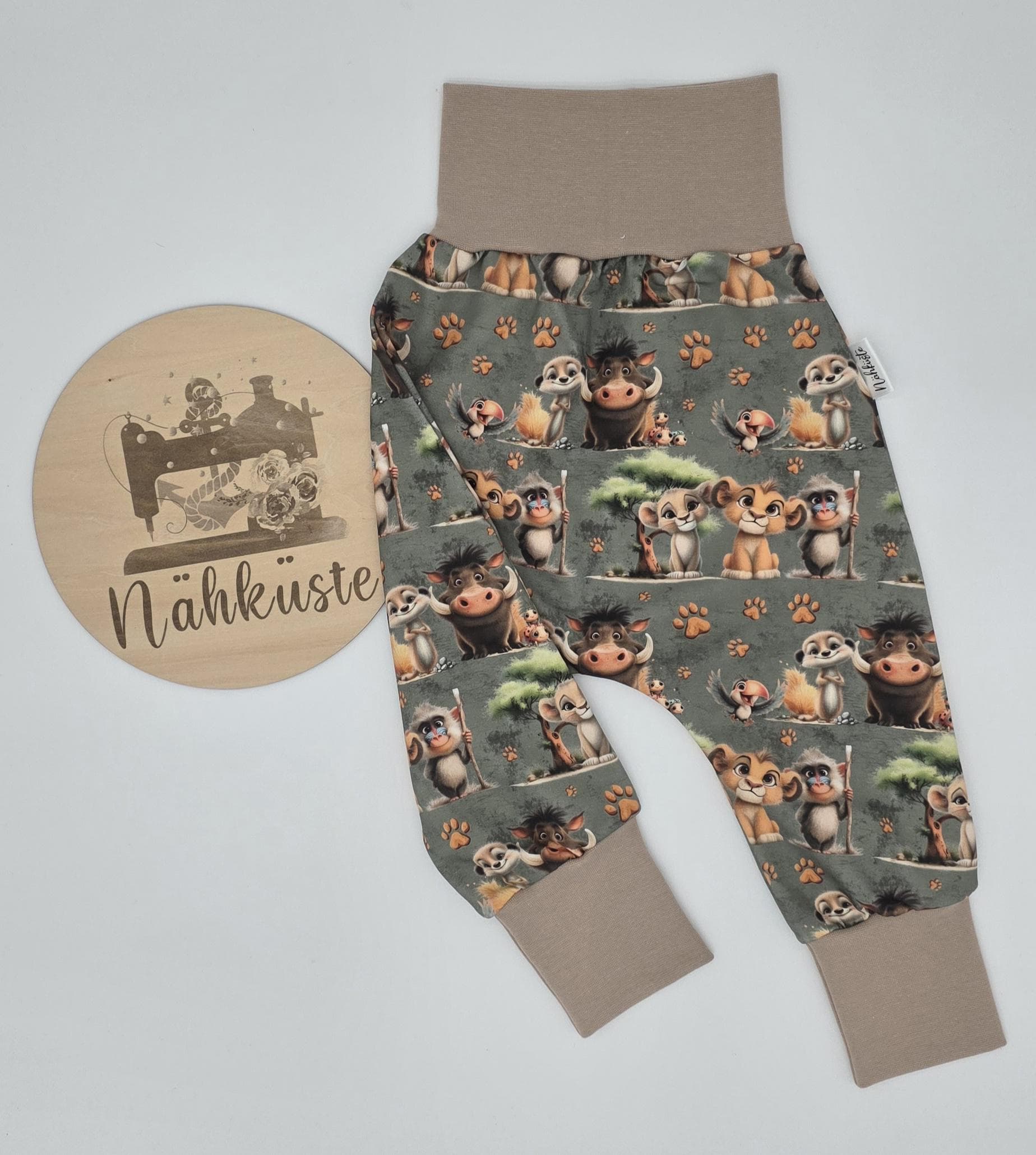 Pumphose Lang // Kurz "König Der Tiere" Frühchenkleidung Eigenproduktion von NaehkuestebyChantal