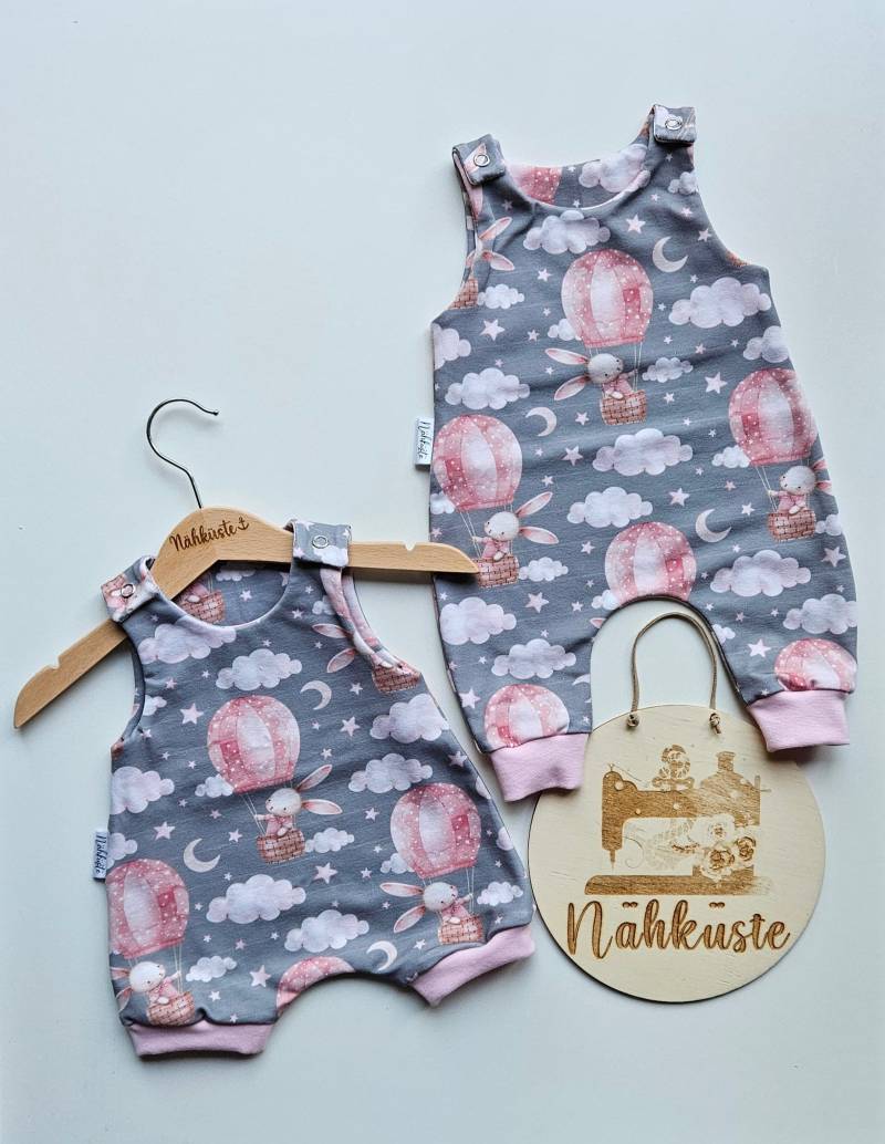 strampler // Romper Kurz "Rosa Hase Auf Reisen" Frühchenkleidung Eigenproduktion von NaehkuestebyChantal