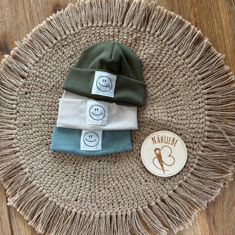 Mütze Baby Kinder Mädchen Junge Erwachsene "Smily" von Naehliebebyalina